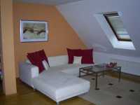 Bild 2: Wohnzimmer